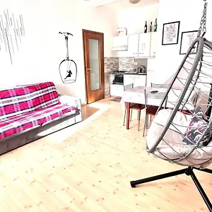 Apartment Mia House, Rom